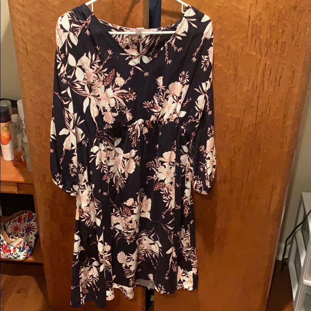 Maternity dress